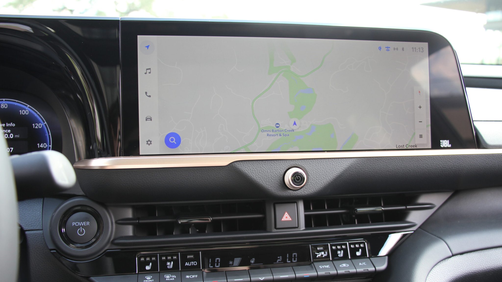 2023 Toyota Crown infotainment unit