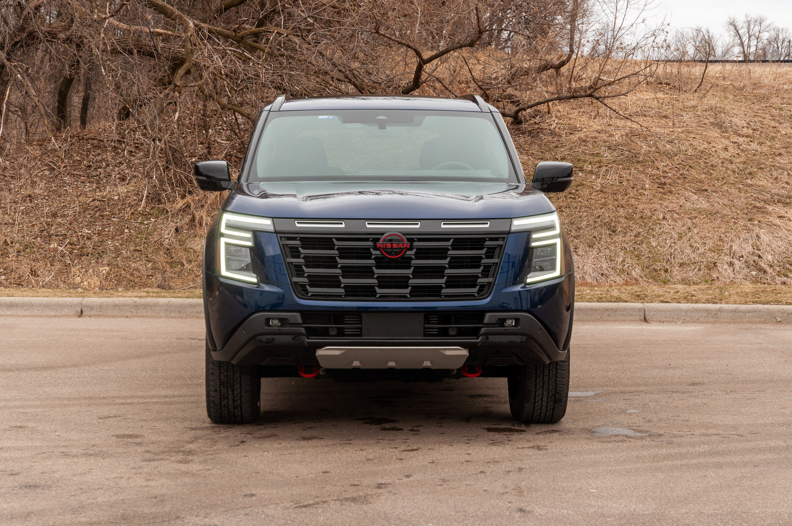 2026 Nissan Armada Pro-4X 評測：美國市場最接近 Land Cruiser 的越野休旅