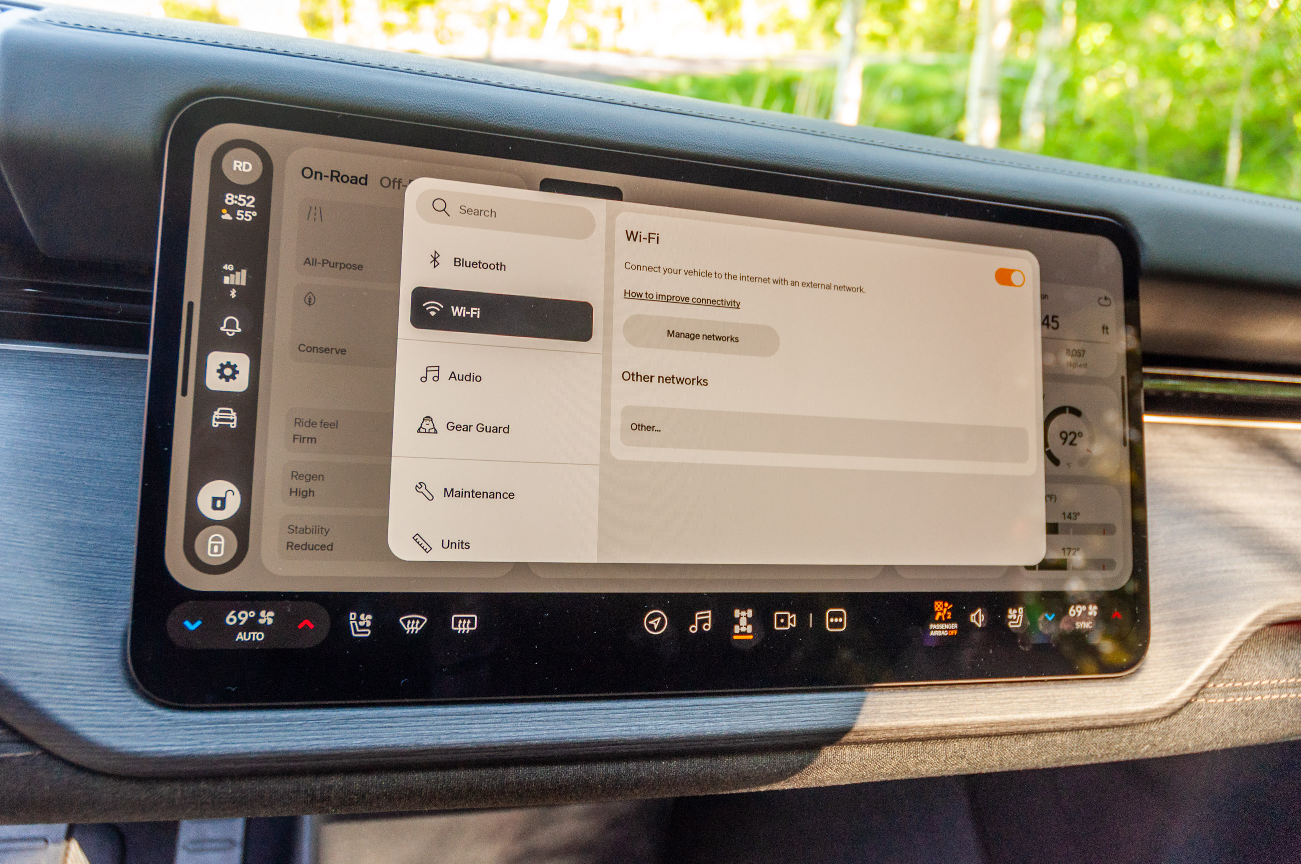 2027 Rivian R2