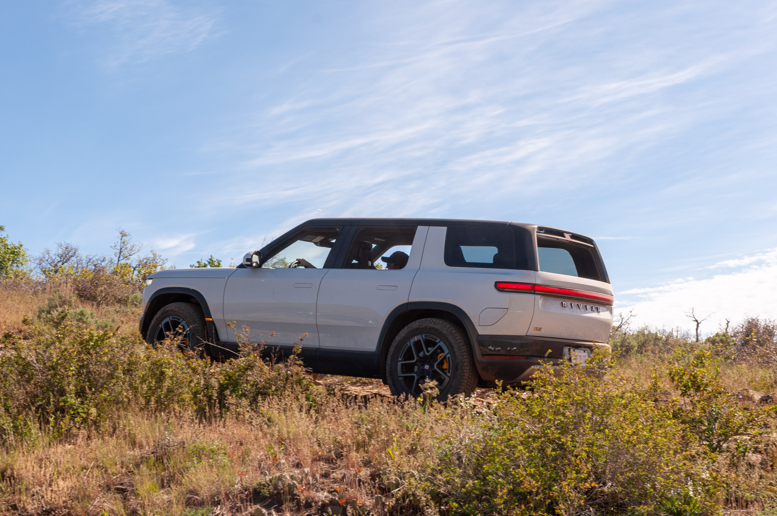 2027 Rivian R2