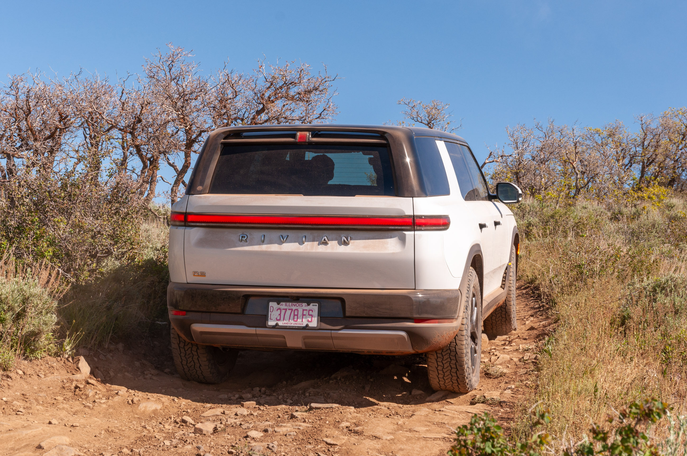 2027 Rivian R2