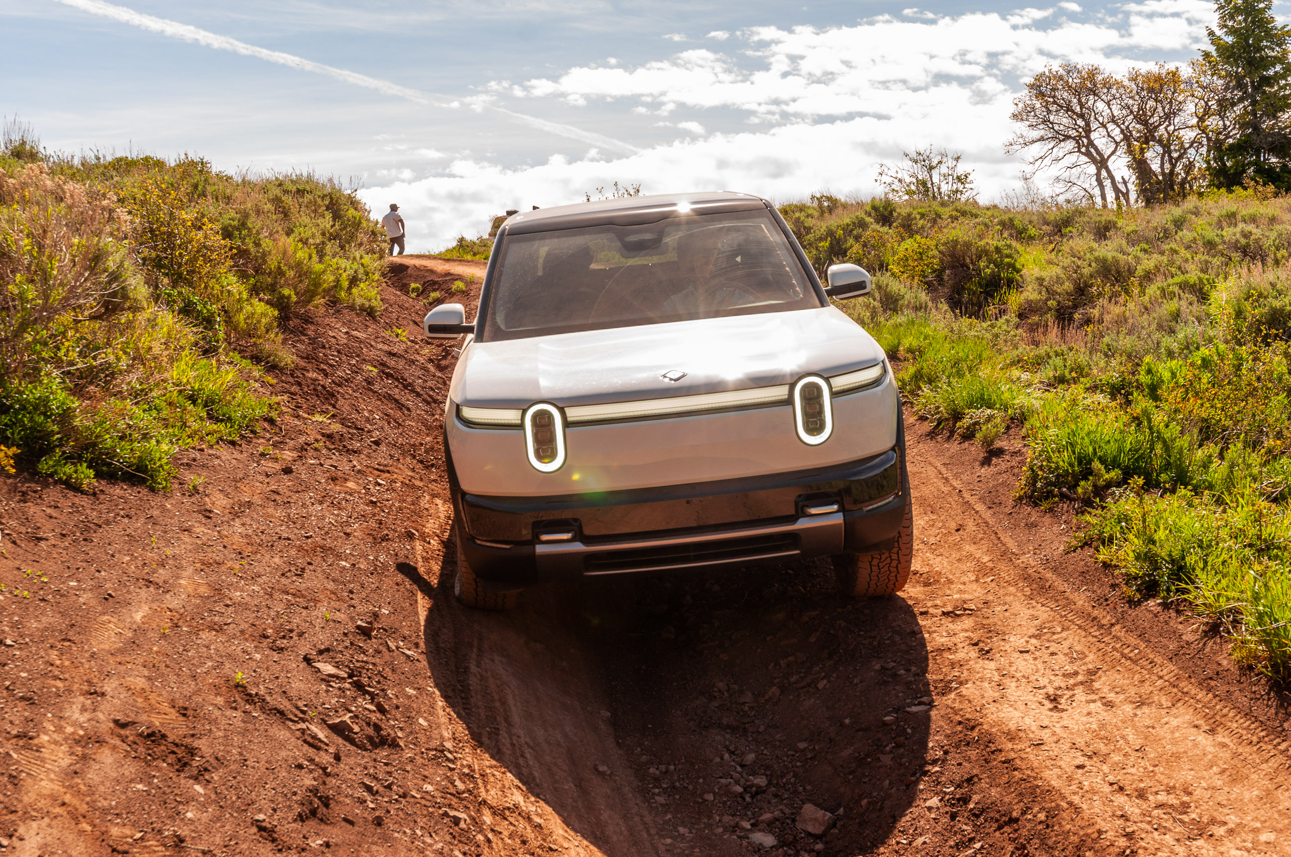 2027 Rivian R2
