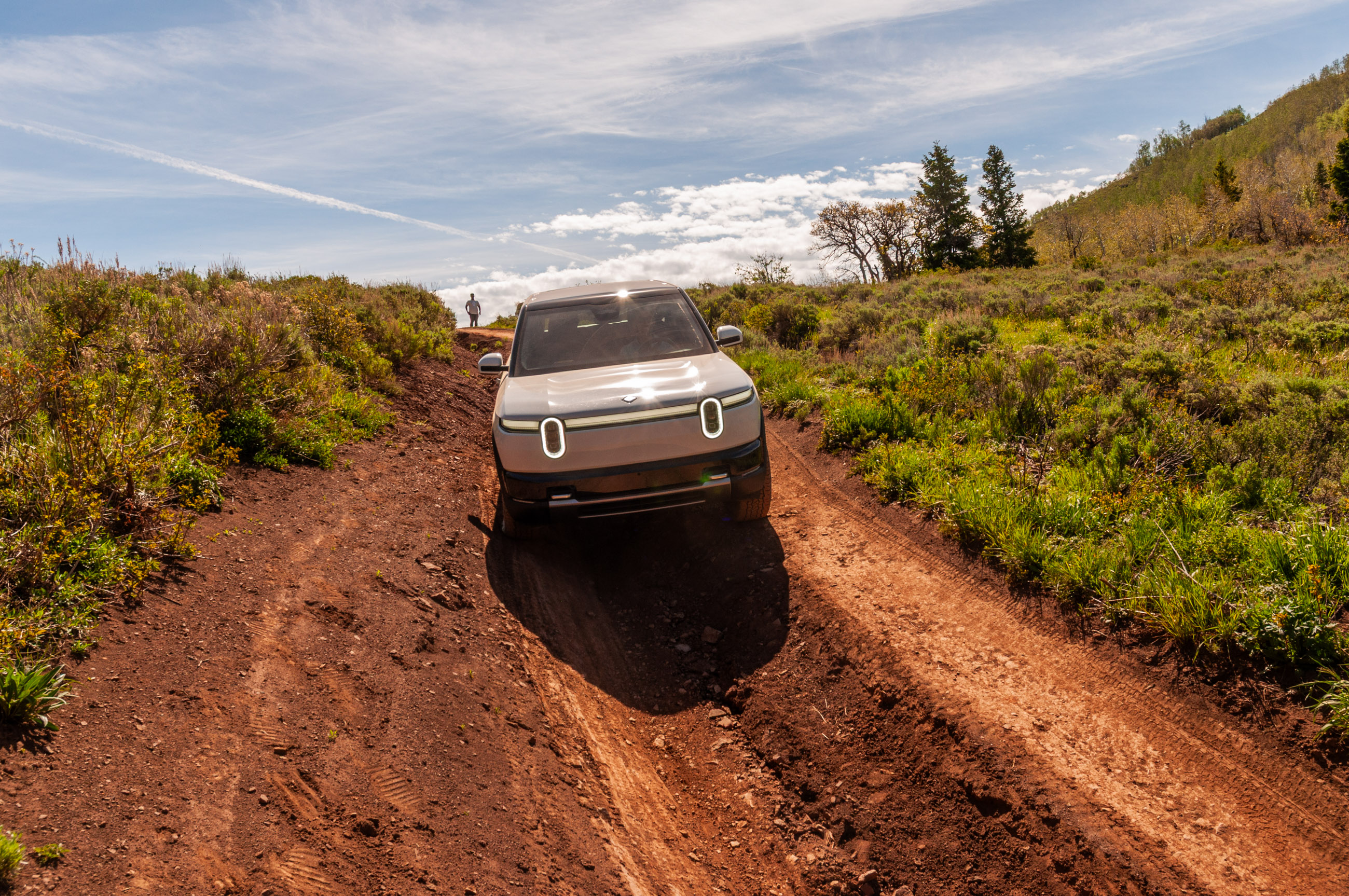 2027 Rivian R2