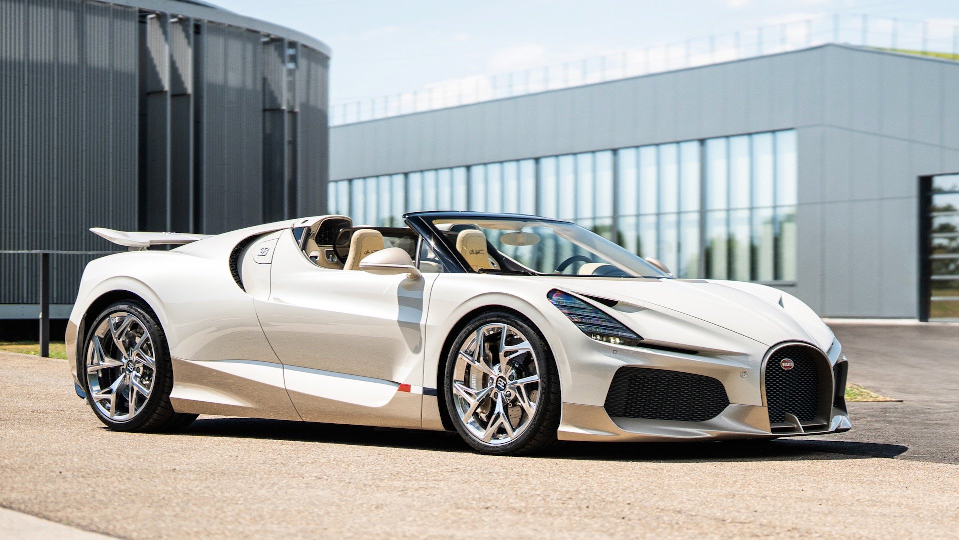 Final Bugatti W16 Mistral