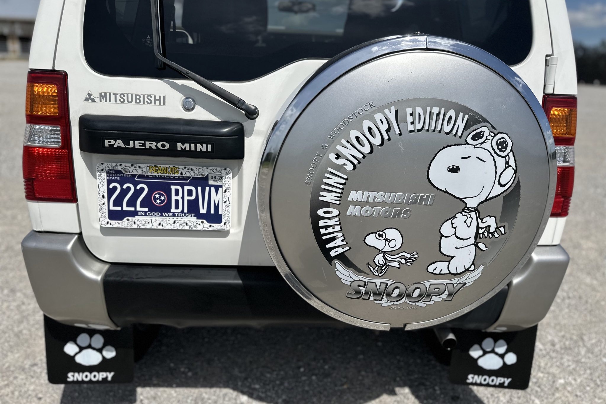 日本限定！這輛三菱Pajero Mini Snoopy特仕版超可愛