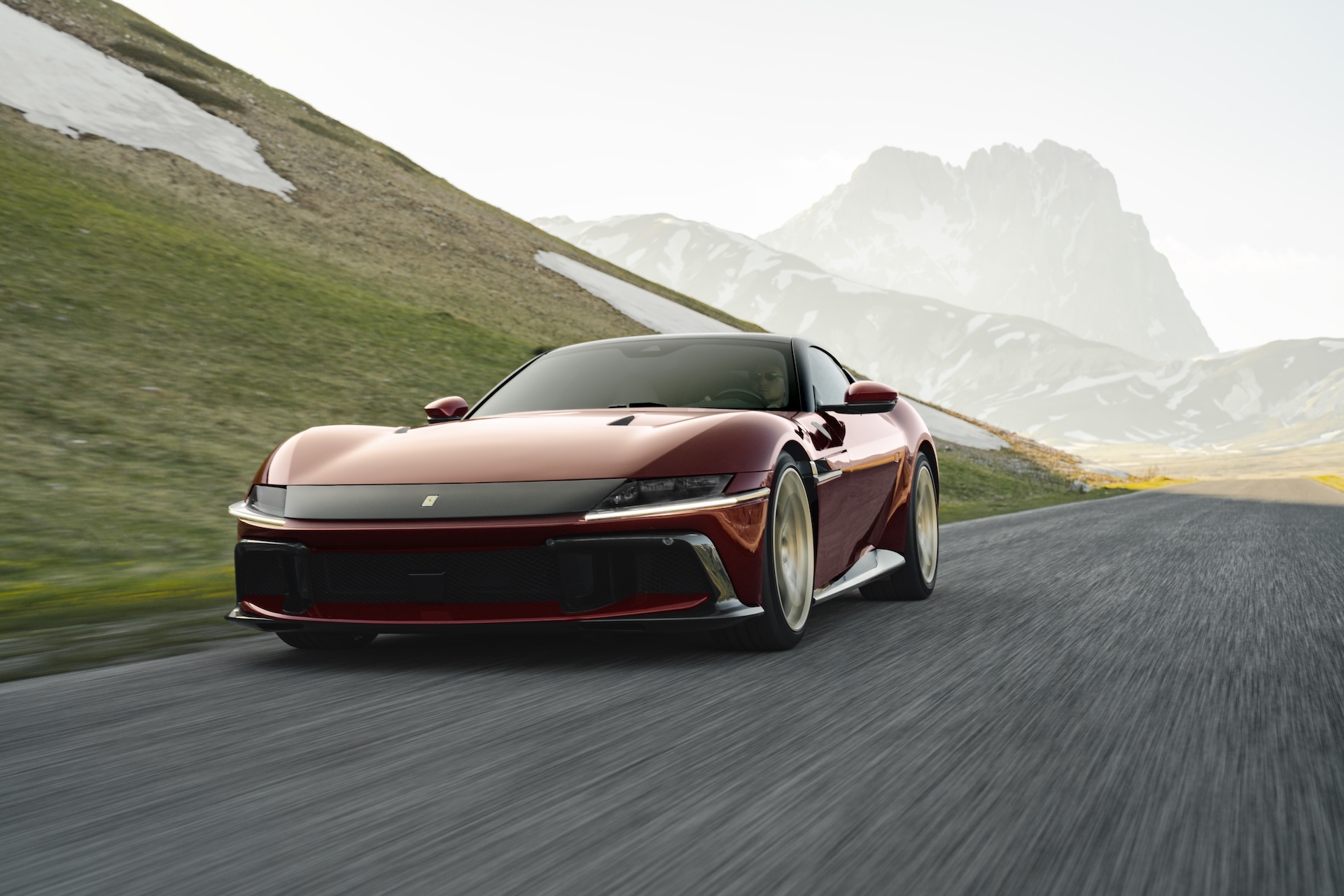 2027 年 Ferrari 12Cilindri Manuale：法拉利重拾手排變速箱？
