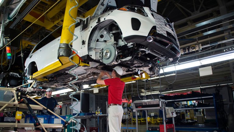Mercedes-Benz assembly line in Alabama