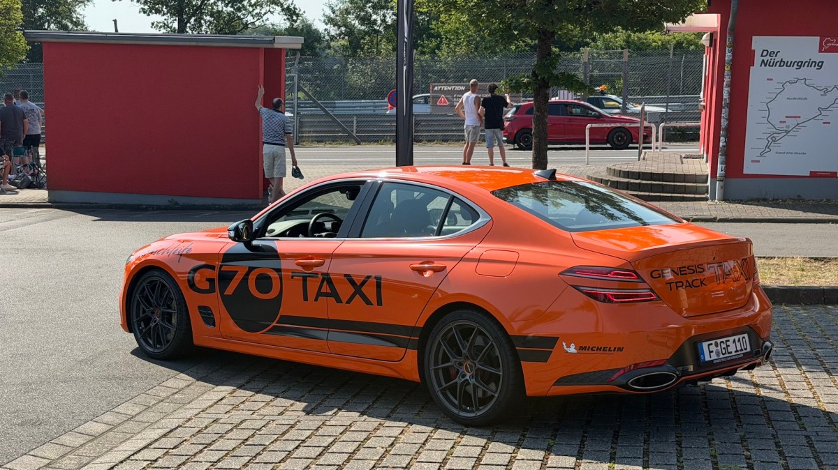Genesis G70 在紐柏林賽道上的表現媲美任何運動房車