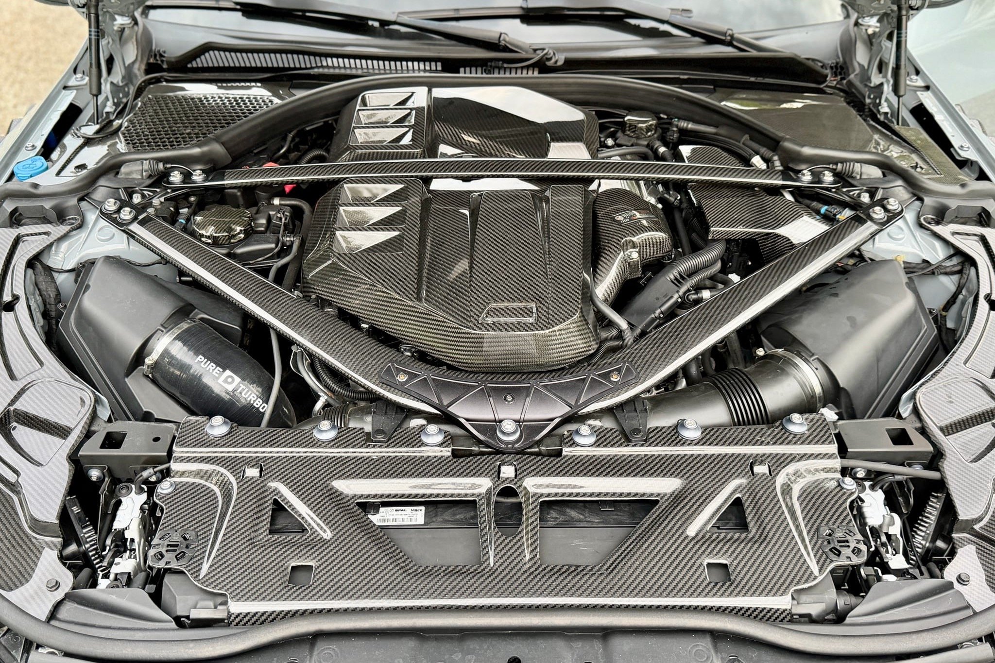 2022 BMW M4 pickup