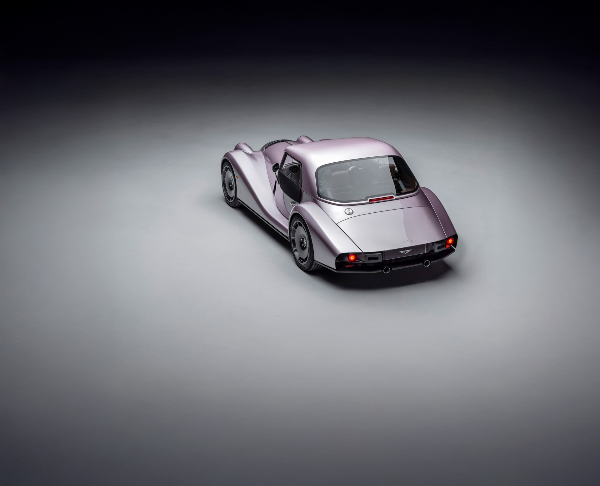 Morgan Supersport 為了符合美國法規而移除兩汽缸，動力調整後仍將導入美國市場