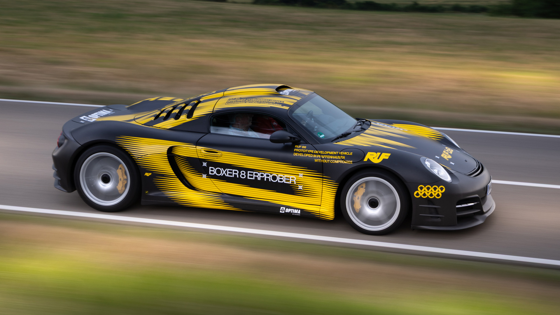 マルチドライブ Ruf Just Brought Back the Flat-Eight Engine With a Clean Sheet