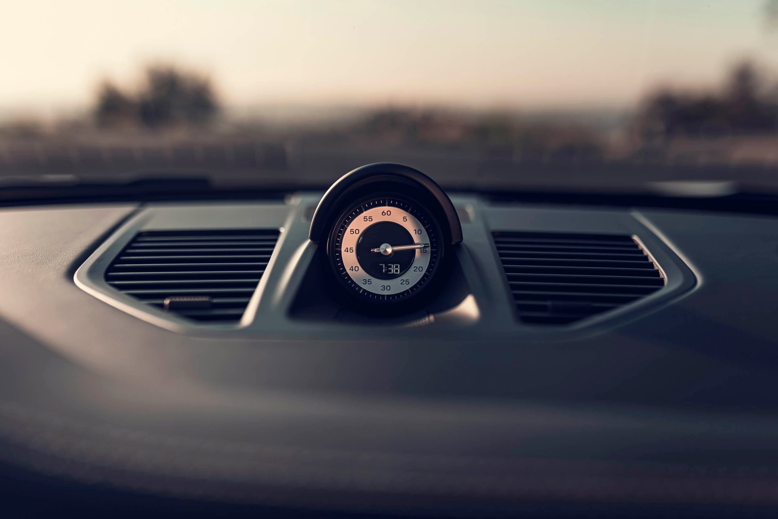 Porsche 911 Carrera S manual interior