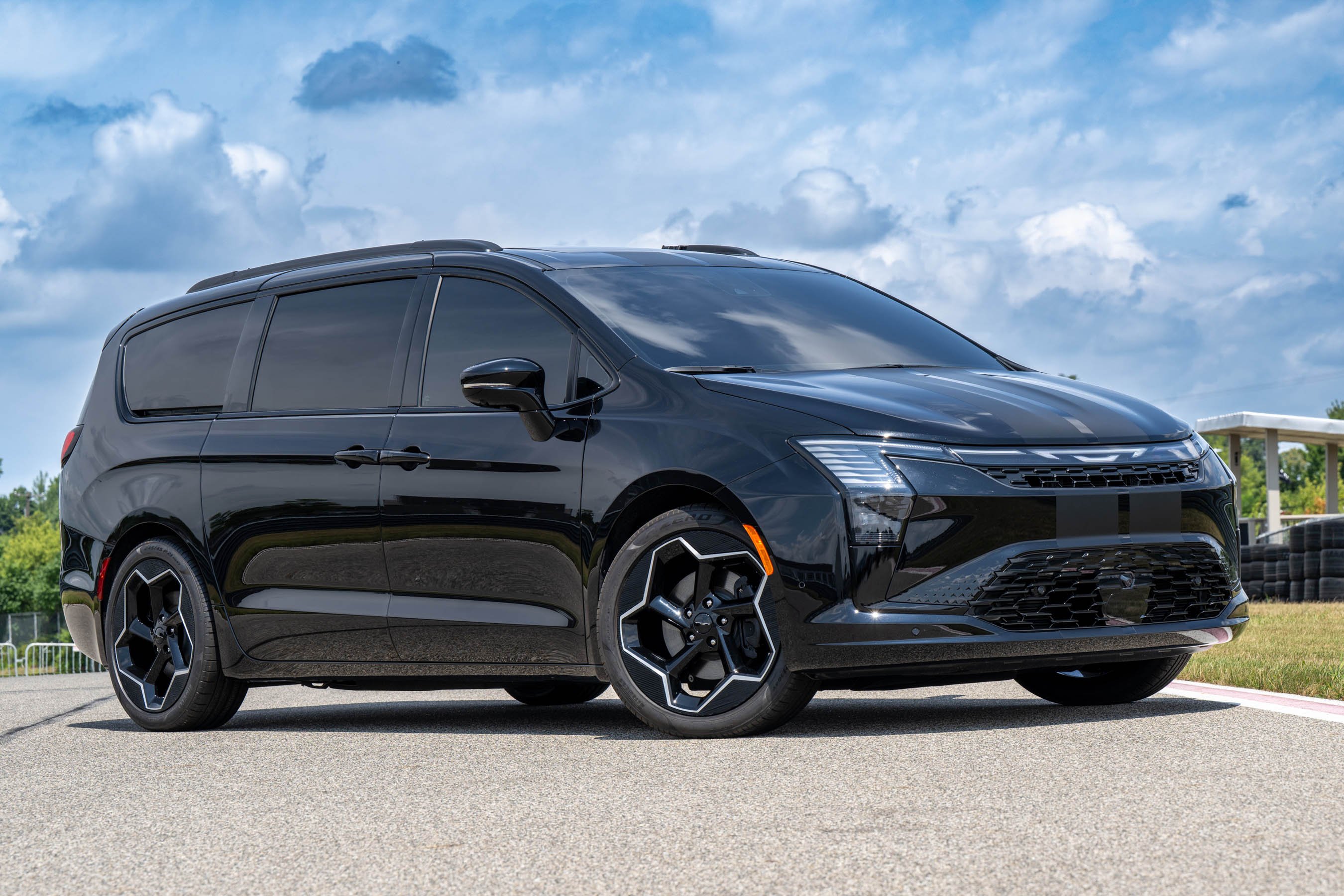 2027 Chrysler Pacifica Limited S Factory Concept
