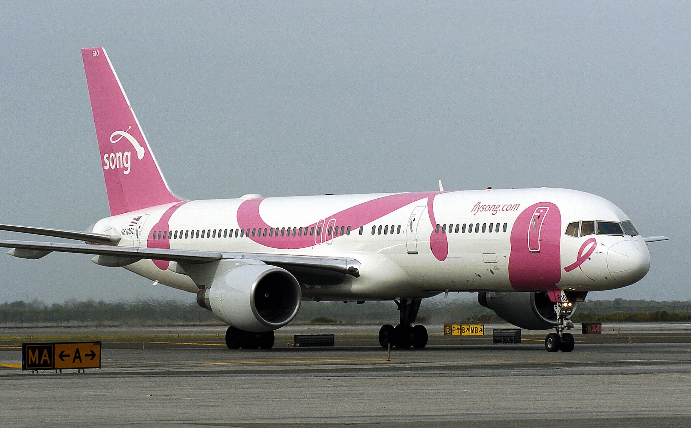 A Song Airlines plane / STAN HONDA/AFP via Getty Images