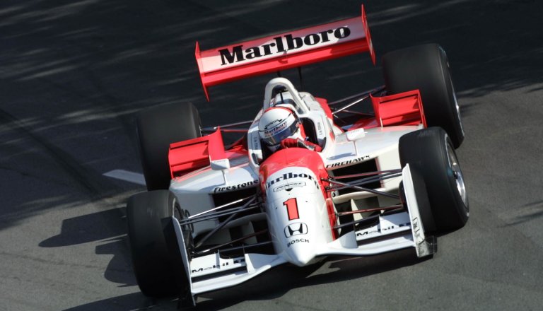01 September 2001: Marlboro Team Penske driver Gil de Ferran drives his Honda Reynard during the Saturday morning practice session for the Molson Indy Vancouver, round 15 of the CART (Championship Auto Racing Teams) FedEx Championship Series at the Concord Pacific Place in Vancouver, British Columbia, Canada. Digital Image. Mandatory Credit: Robert Laberge/ALLSPORT