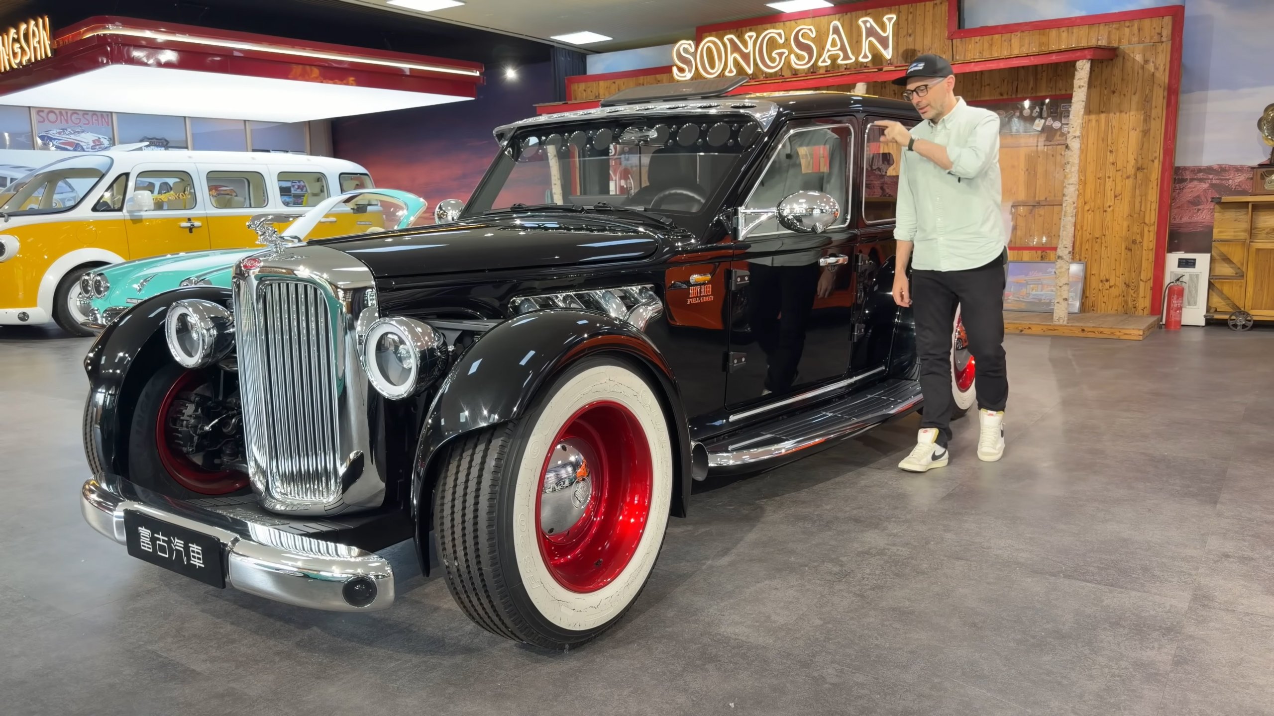 The very mean FullGood Hot Rod