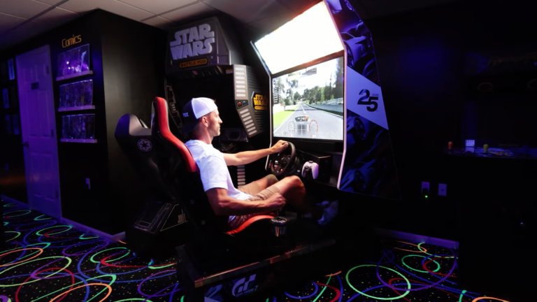 GT7 arcade cabinet