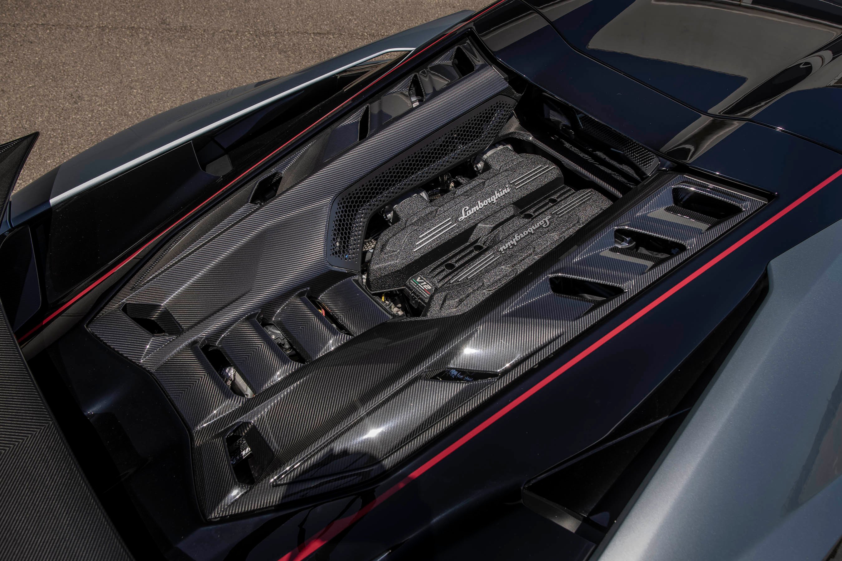 Lamborghini Revuelto SV