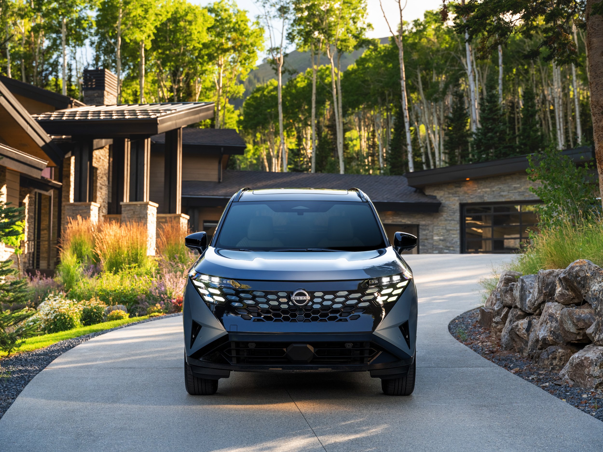 2027 Nissan Rogue Hybrid