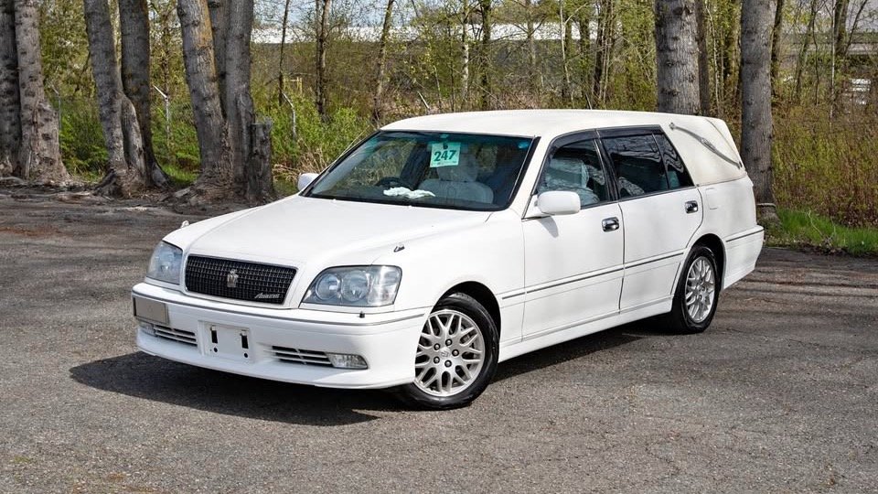 2001 Toyota Crown Athlete V hearse