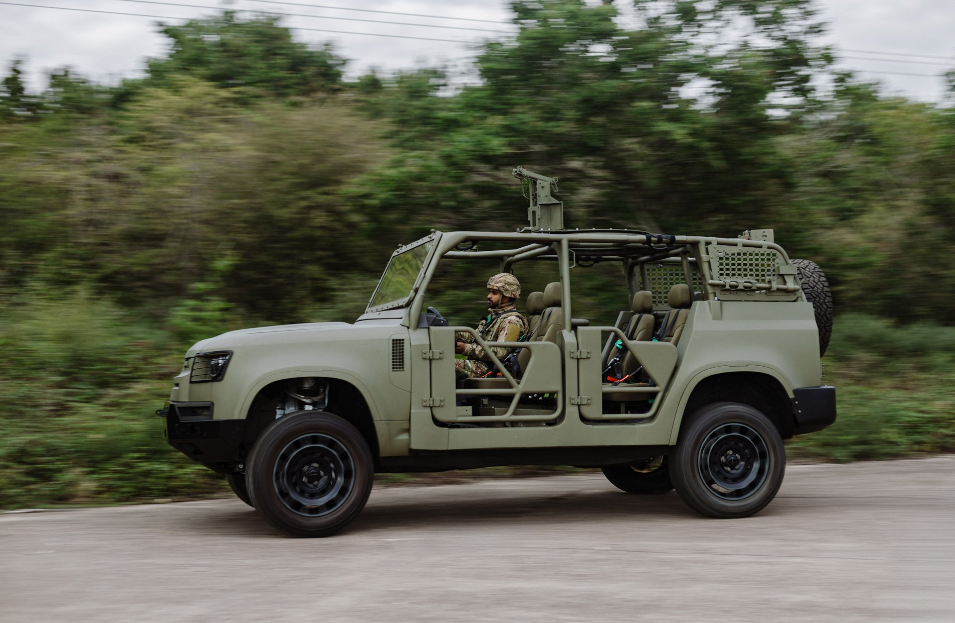 Defender Wolf Series II Buggy Style front view