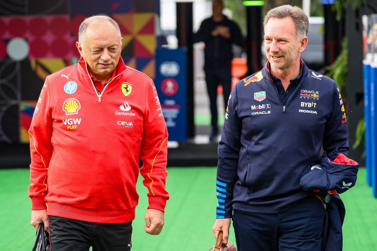MEXICO CITY, MEXICO - OCTOBER 26: Scuderia Ferrari team principal Fred Vasseur and Oracle Red Bull Racing Team Principal Christian Horner arrive in the paddock together during qualifying ahead of the F1 Grand Prix of Mexico at Autodromo Hermanos Rodriguez on October 26, 2024 in Mexico City, Mexico. (Photo by Kym Illman/Getty Images)