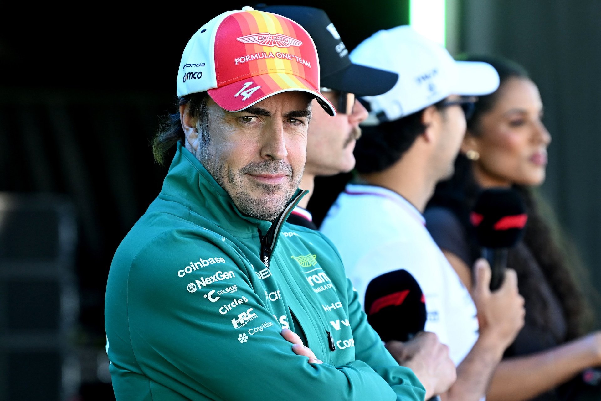Fernando Alonso zostaje w F1 na kolejny rok. Czy słusznie?