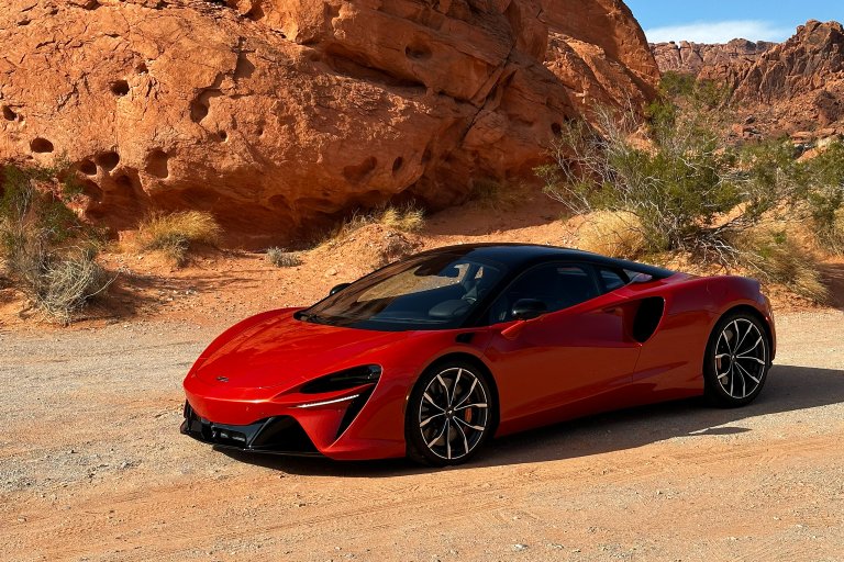 McLaren Artura front 3/4 view in desert
