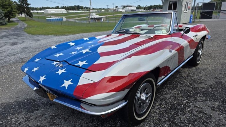 Austin Powers 1965 Chevrolet Corvette