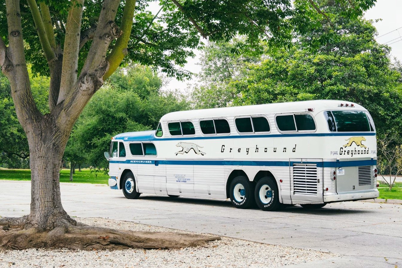 1954 GM Scenicruiser