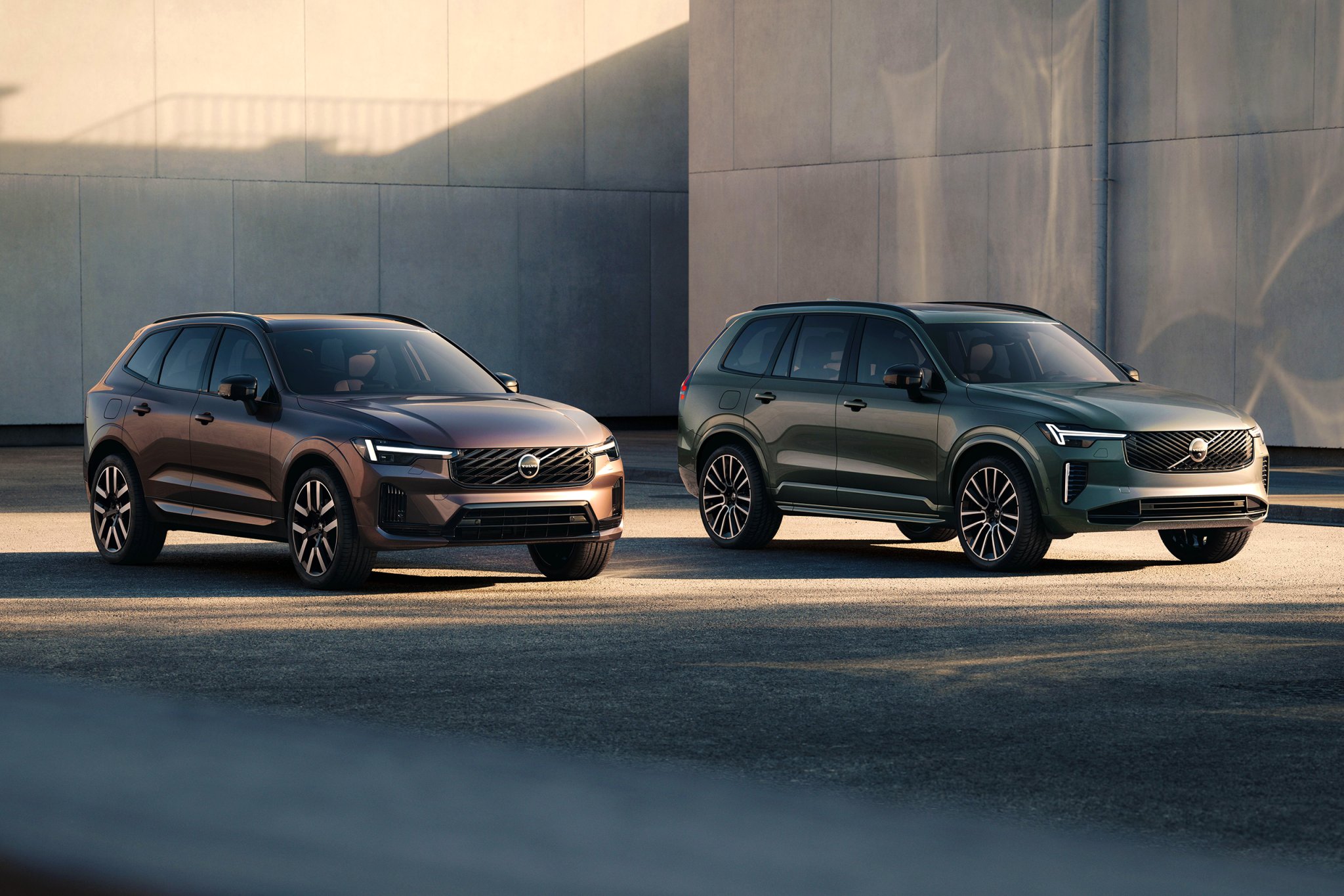 2028 Volvo XC60 and XC90 together