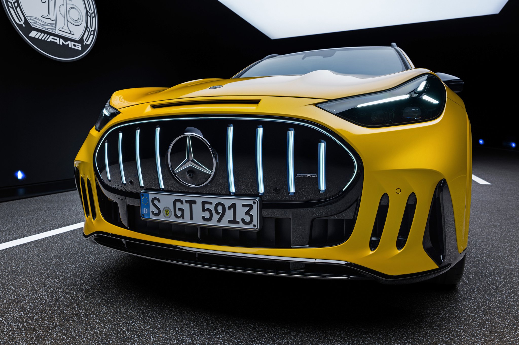 Podstawowy elektryk Mercedes-AMG z udawanym dźwiękiem sześciocylindrowca. Brzmienie V8 wymaga dopłaty