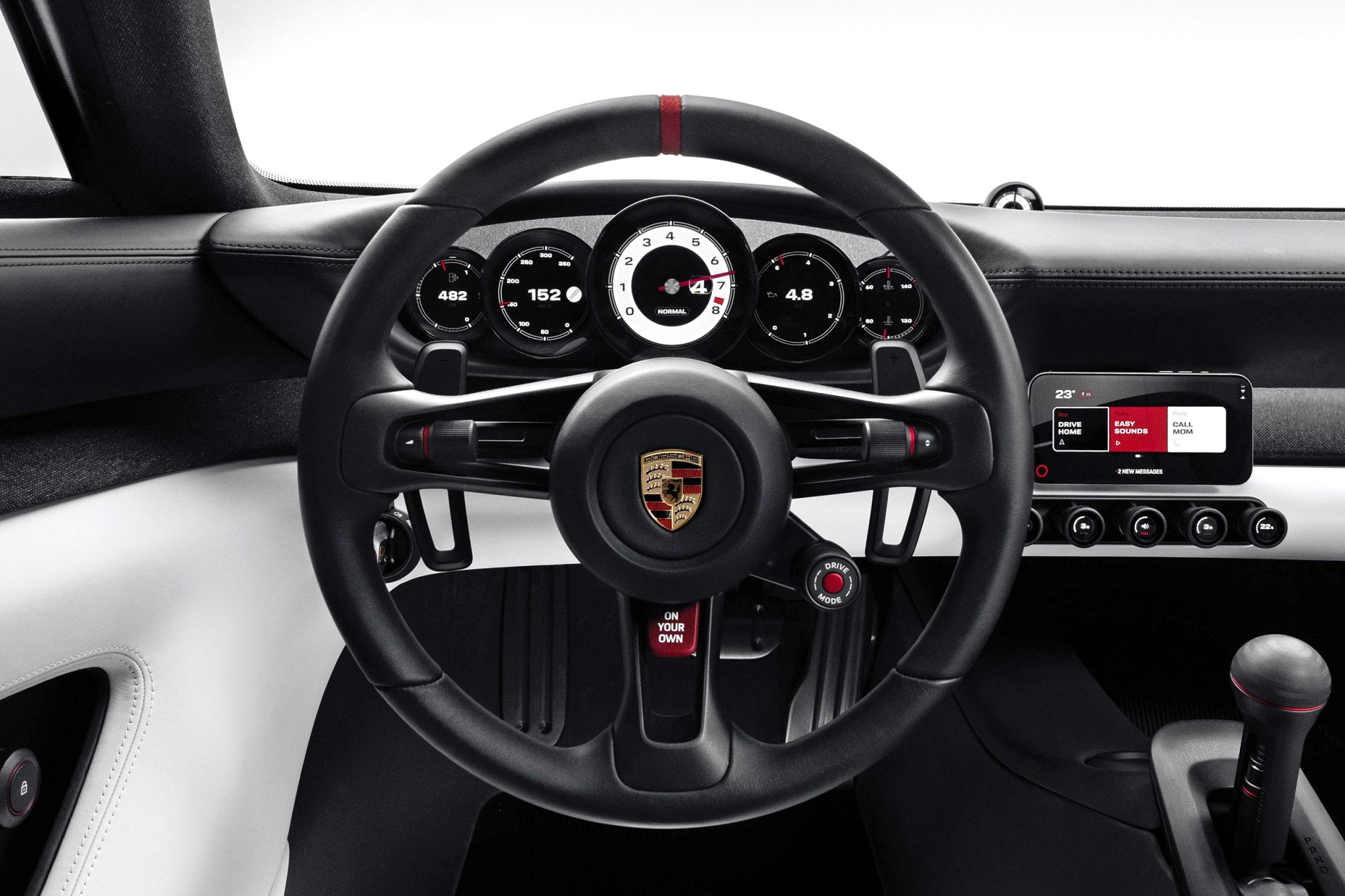 Porsche Mission S z analogową wskazówką obrotomierza – detoks cyfrowy to nowy luksus