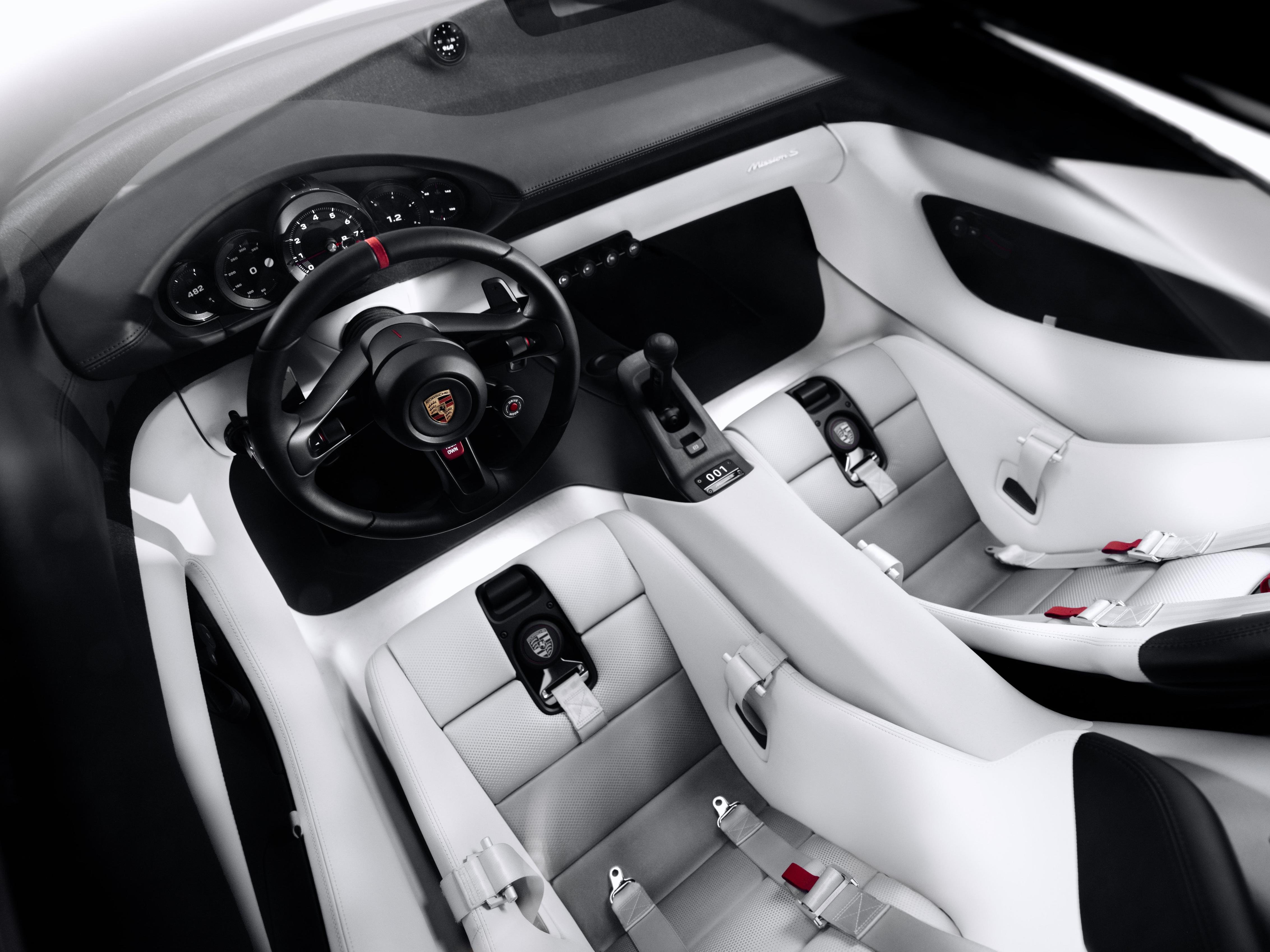 Porsche Mission S