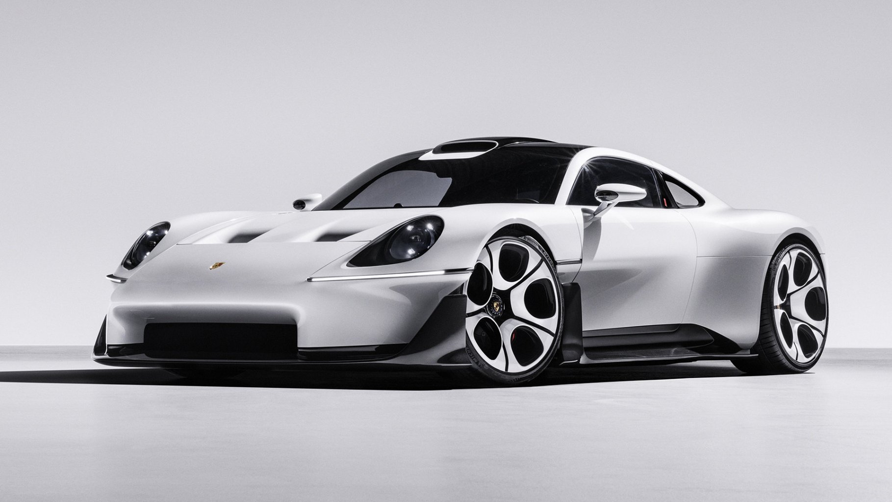 Porsche Mission S