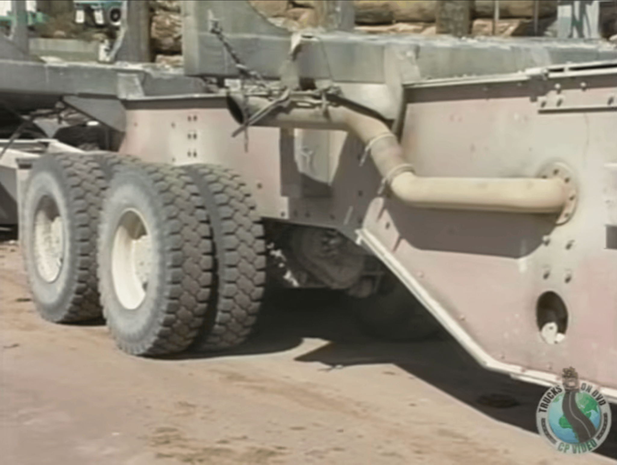 Pacific P510 logging truck with powered trailer