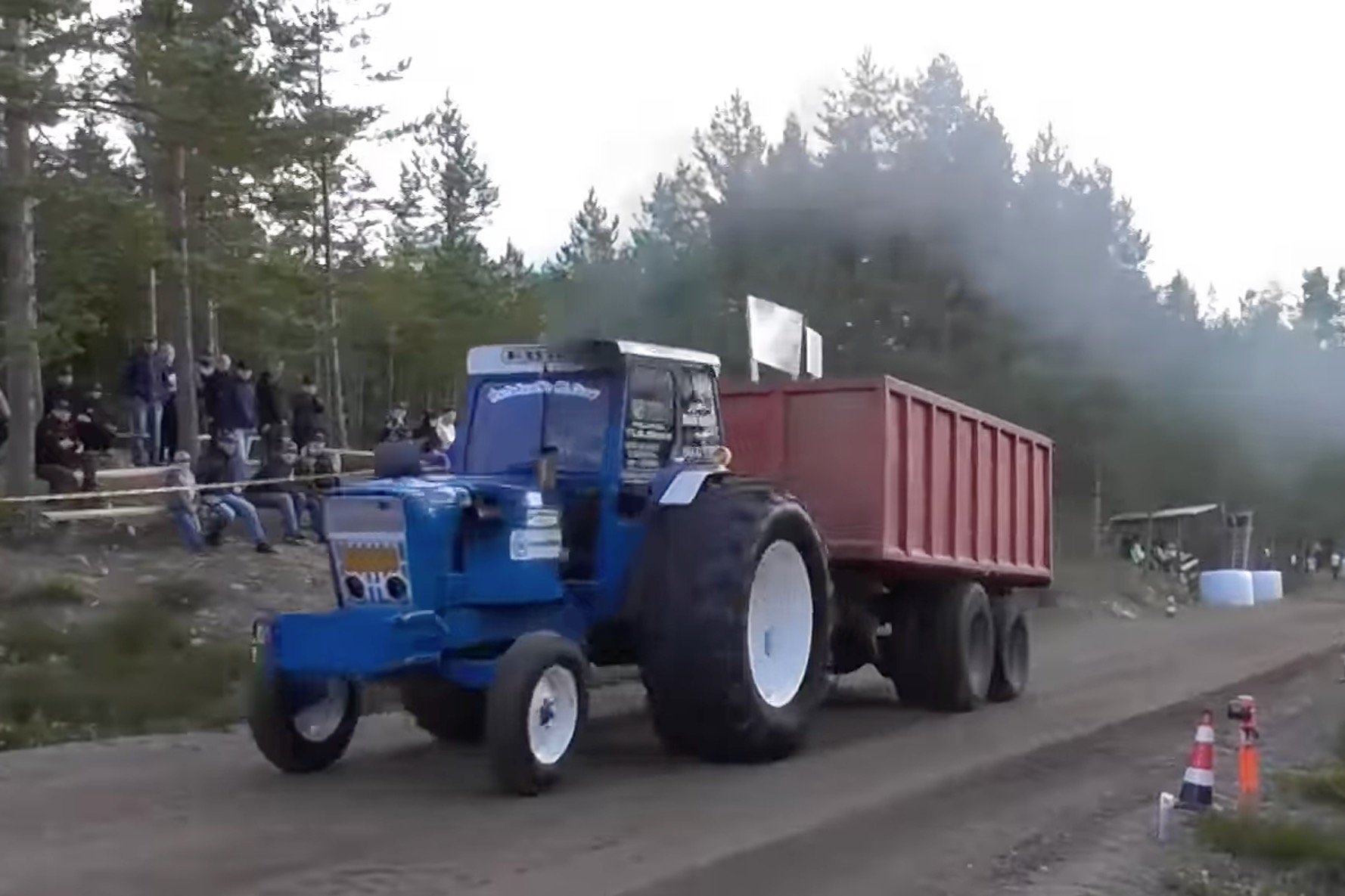 Finnish tractor pull