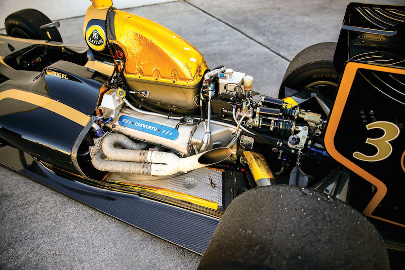 message-editor%2F1551805969103-2013-lotus-t125_engine.jpg