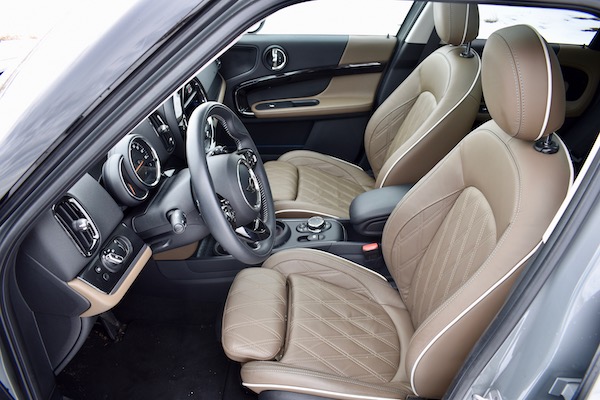 2019 Mini Cooper S Countryman ALL4 Interior