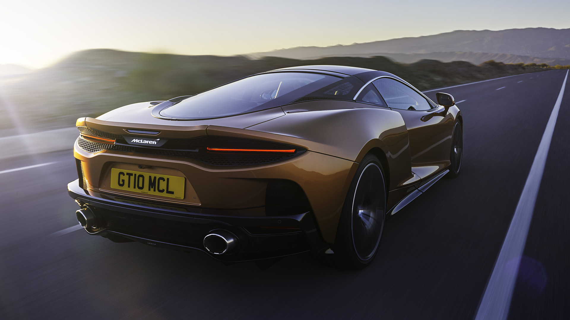 message-editor%2F1557904011453-15052019_newmclarengt_2.jpg