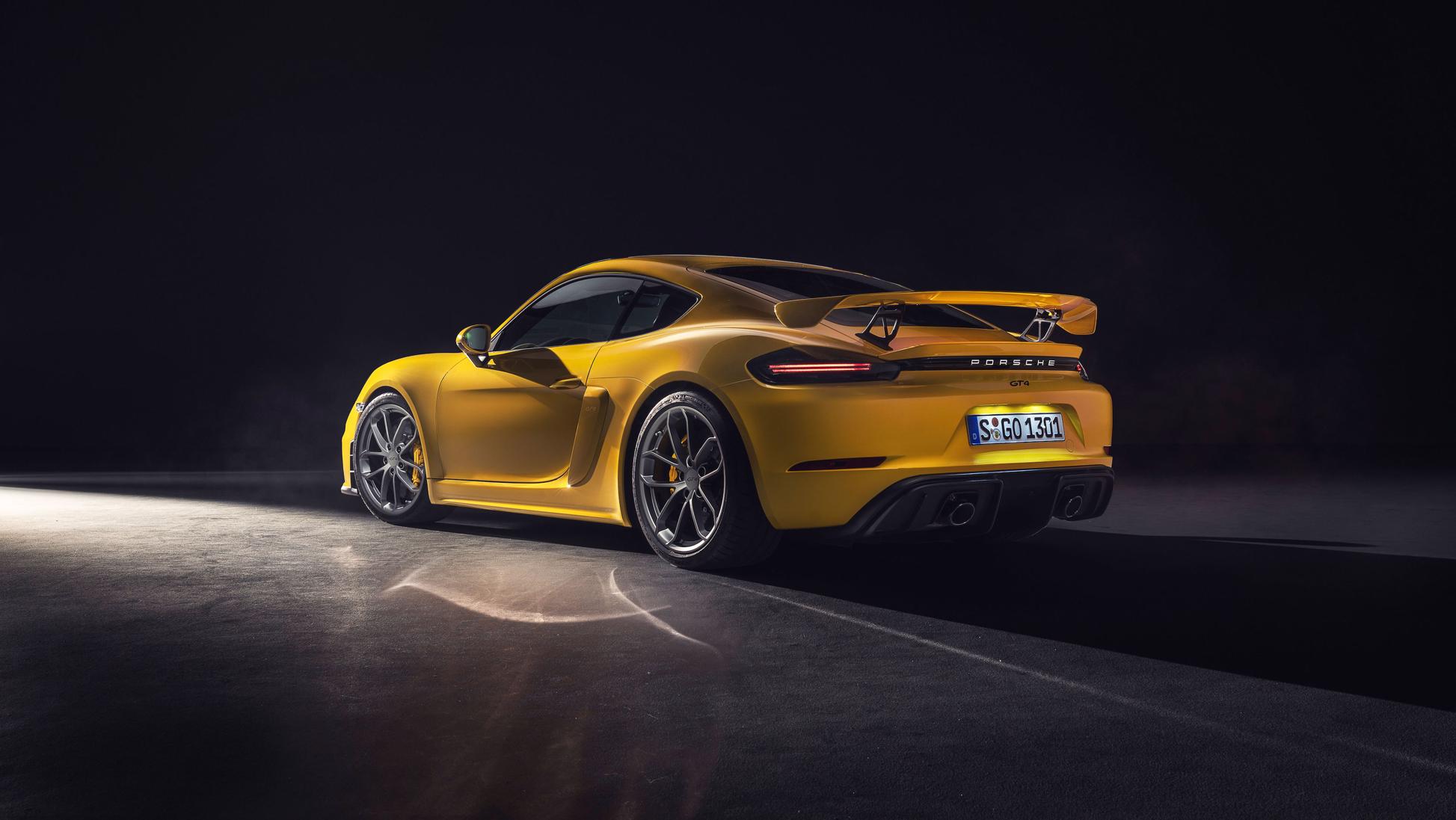 message-editor%2F1560816202630-high_718_cayman_gt4_2019_porsche_ag_3-1947x1097.jpg