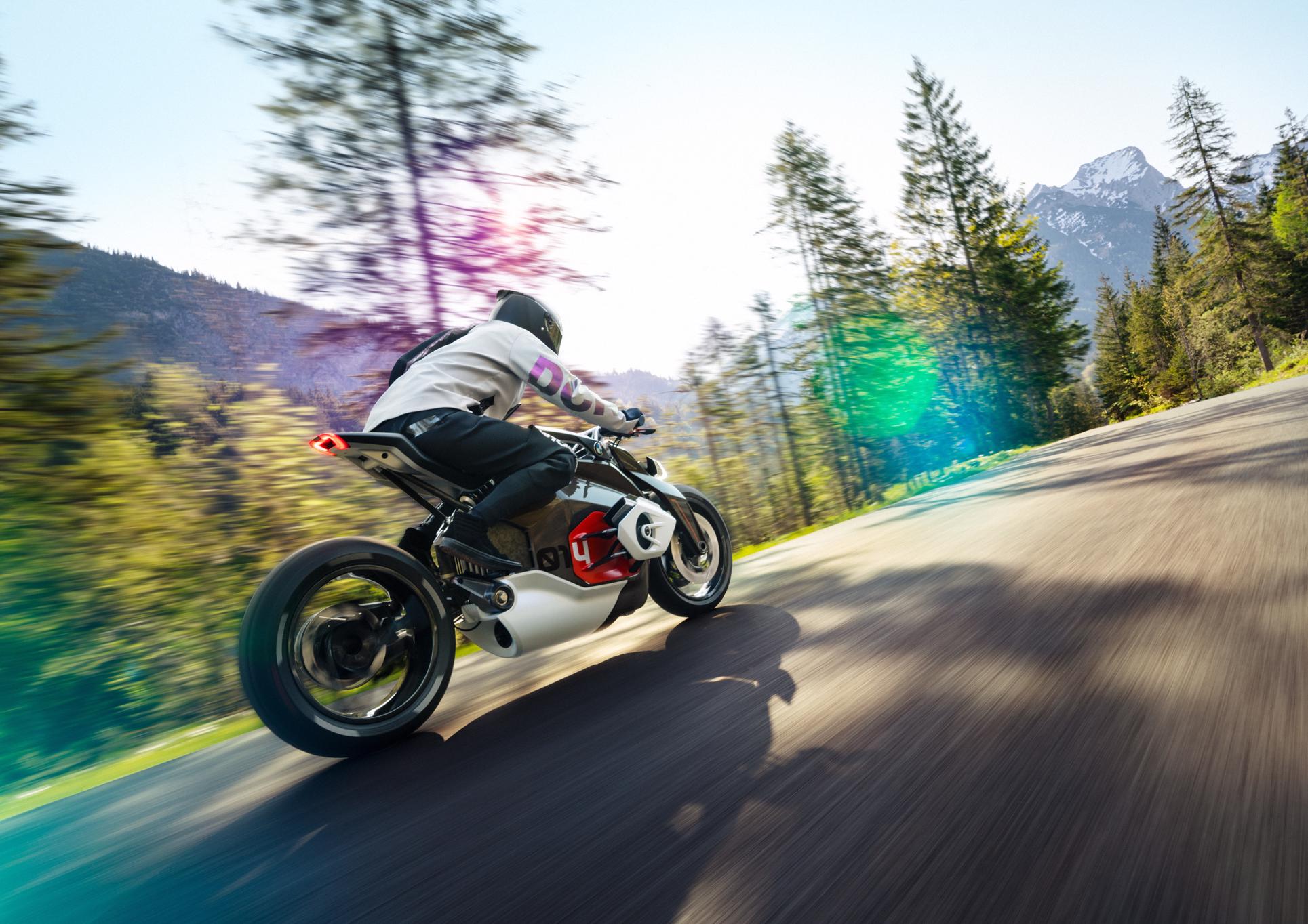 message-editor%2F1561478679895-p90354709_highres_bmw-motorrad-vision--1929x1364.jpg