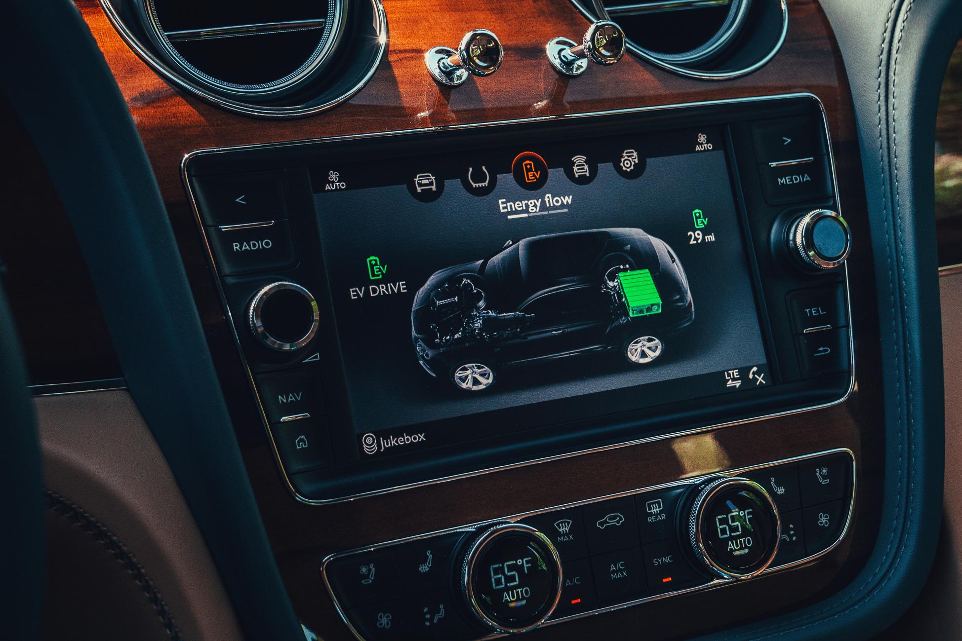 message-editor%2F1562792903083-rp-bentleybentaygahybrid-21-1948x1299.jpg