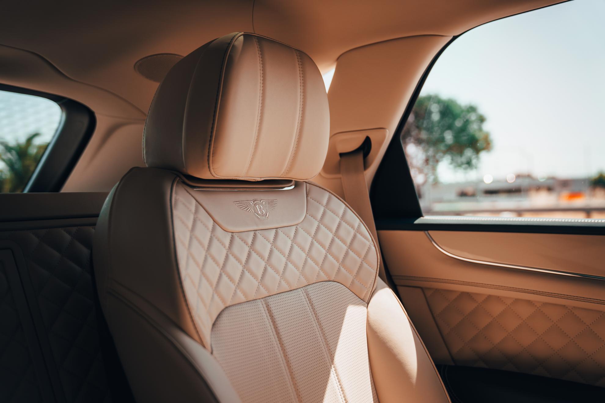message-editor%2F1562792974633-rp-bentleybentaygahybrid-2-1980x1320.jpg