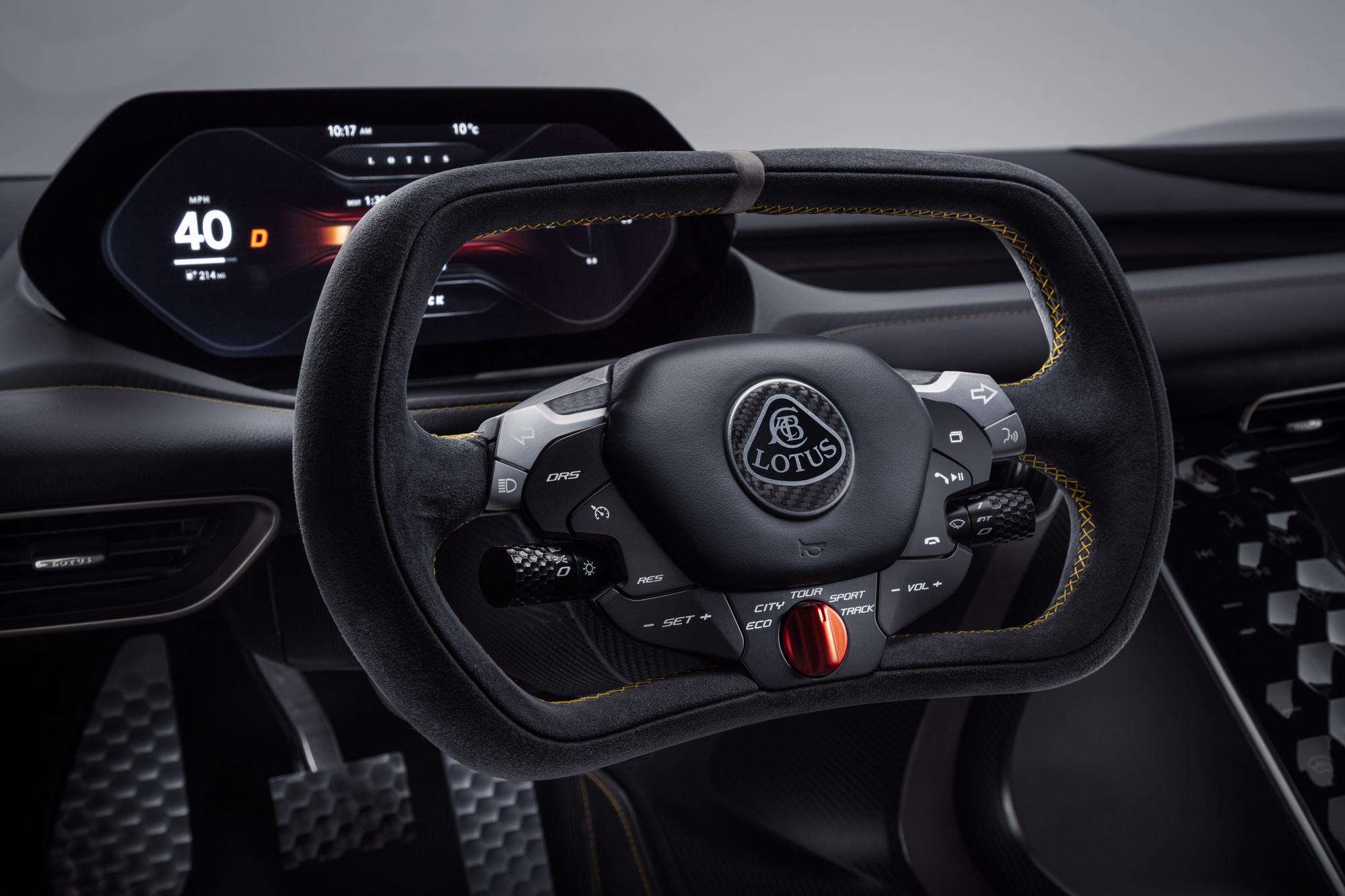 message-editor%2F1563297680080-lotusevijasteeringwheel-1998x1332.jpg