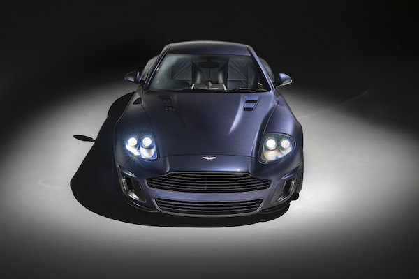 message-editor%2F1567548425040-astonmartinvanquish25bycallum2.jpg