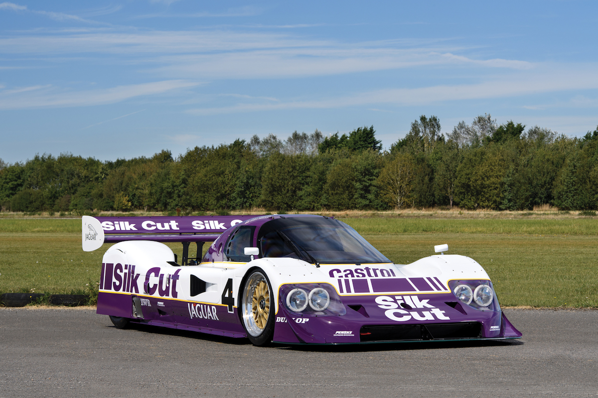 message-editor%2F1569536058930-1989-jaguar-xjr-11-_0.jpg