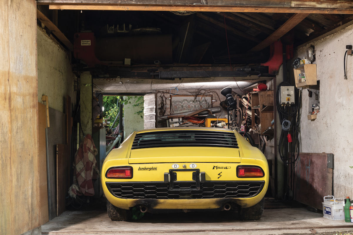message-editor%2F1572113056715-1969-lamborghini-miura-p400-s-by-bertone_8.jpg