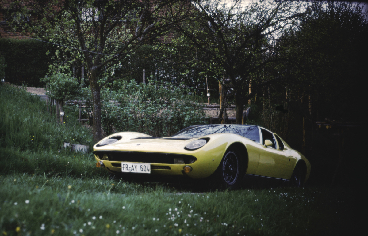 message-editor%2F1572113255893-1969-lamborghini-miura-p400-s-by-bertone_52.jpg