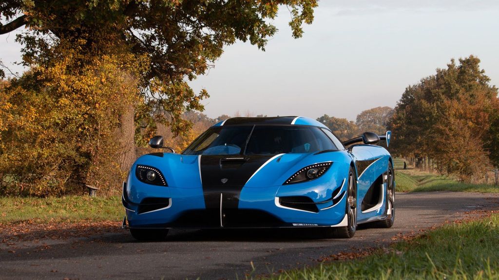 message-editor%2F1576103119525-2018koenigseggagerarsforsaleonautotraderdec20193.jpg